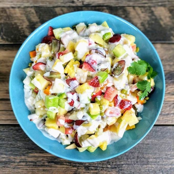 Pakistan Fruits and vegetable mix Salad Finmail